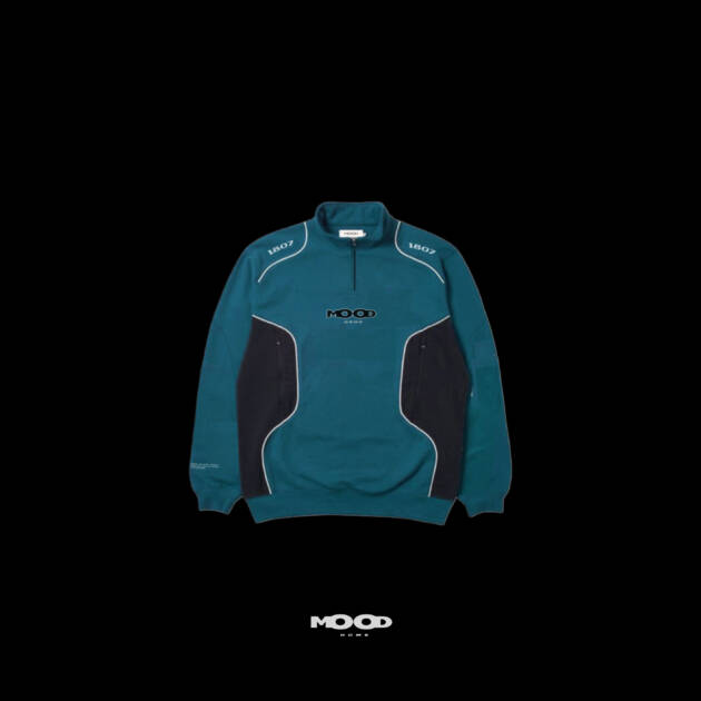 Oceanwave 1, Tracksuit